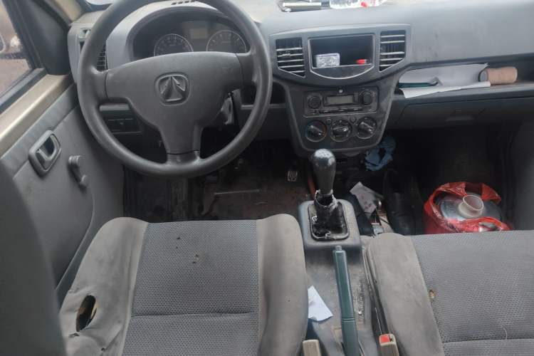 Used BAIC Weiwang 205 2013 1.0L Joy version Center Console