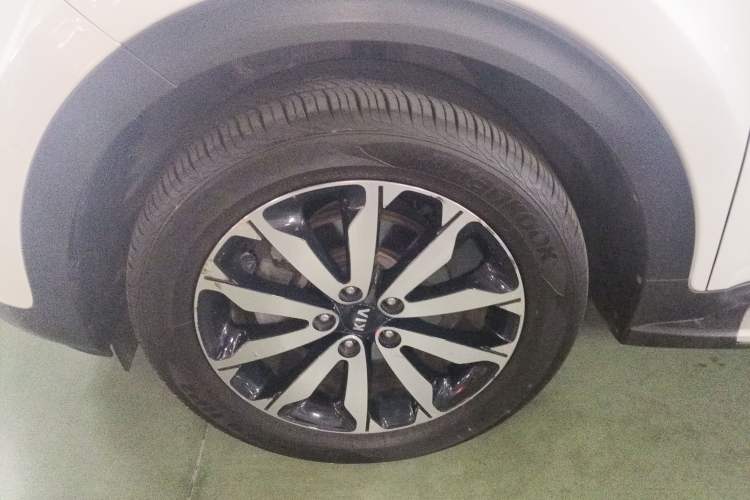 Used Kia KX5 2016 1.6T Automatic Two-Wheel Drive DLX
