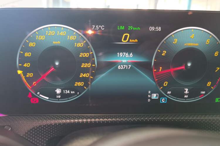 Used Mercedes-Benz A-Class 2022 Second Facelift A 200 L Sport Sedan Fashion Version