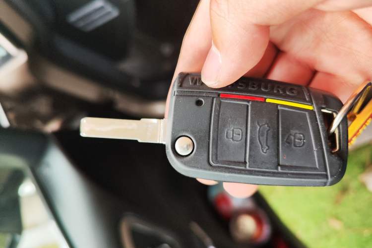 Used Volkswagen Golf 2016 180TSI Automatic Comfort Model Vehicle Key