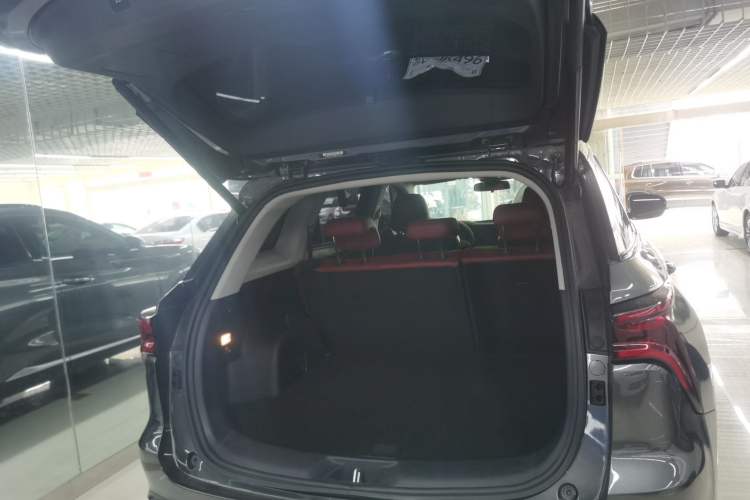 Used CHANGAN CS75 PLUS 2021 1.5T Automatic Prestige Model
