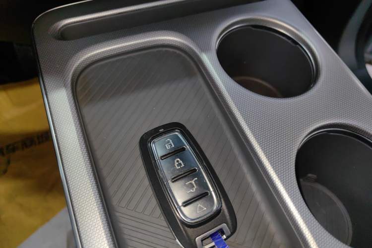 Used AION Y 2024 Younger
