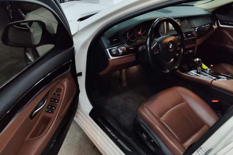 Used BMW 5 Series 2017 525Li Leading Model Driver Seat