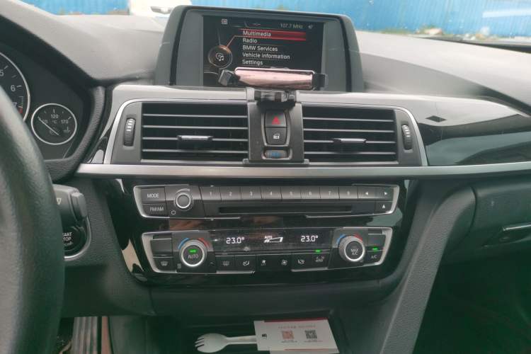 Used BMW 3 Series 2017 318Li Fashion Model