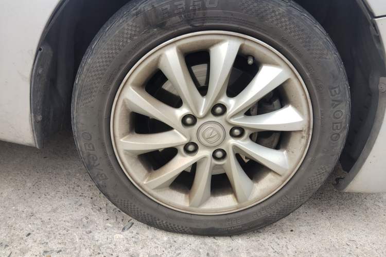 Used Changan Alsvin V7 2015 1.6L Automatic Joyful Model China IV Standard