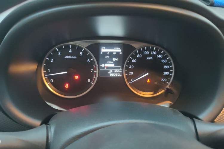 Used Nissan Kicks 2019 1.5L Manual Cool Edition