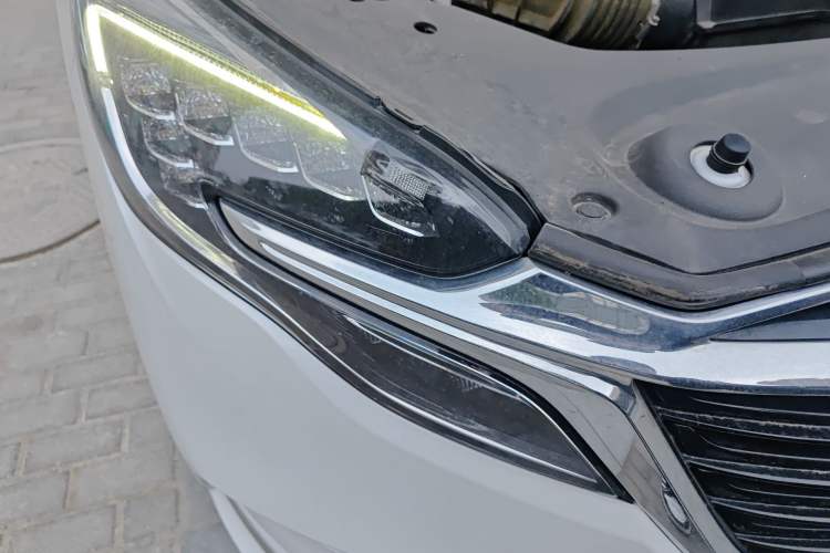 Used Buick GL8 2021 ES Land Cruiser 653T Luxury Edition