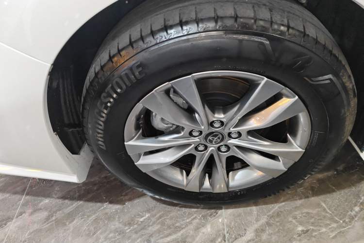 Used Toyota SIENNA 2024 2.5L Hybrid Comfort Edition