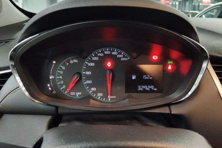 Used Chevrolet Trax 2017 1.4T Manual Two-Wheel Drive Comfort Model
