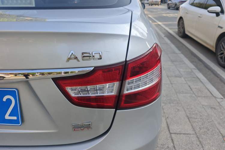 Used Dongfeng Aeolus A60 2014 2.0L CVT Tech Version