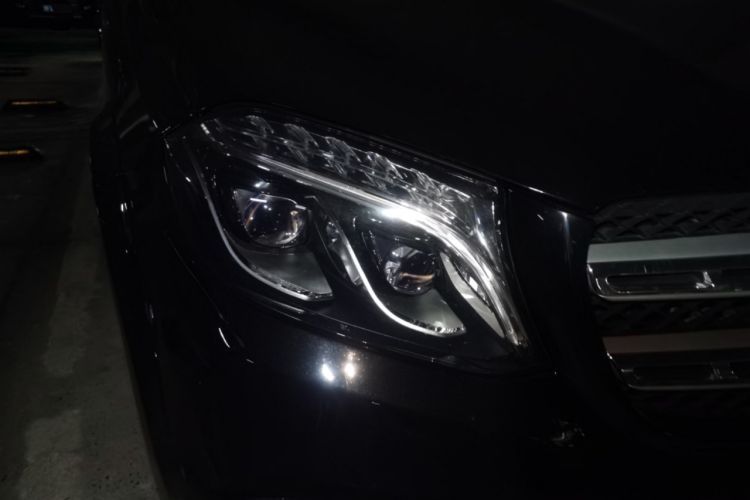 Used Mercedes-Benz GLS 2018 GLS 400 4MATIC Dynamic Model Right Front Headlight