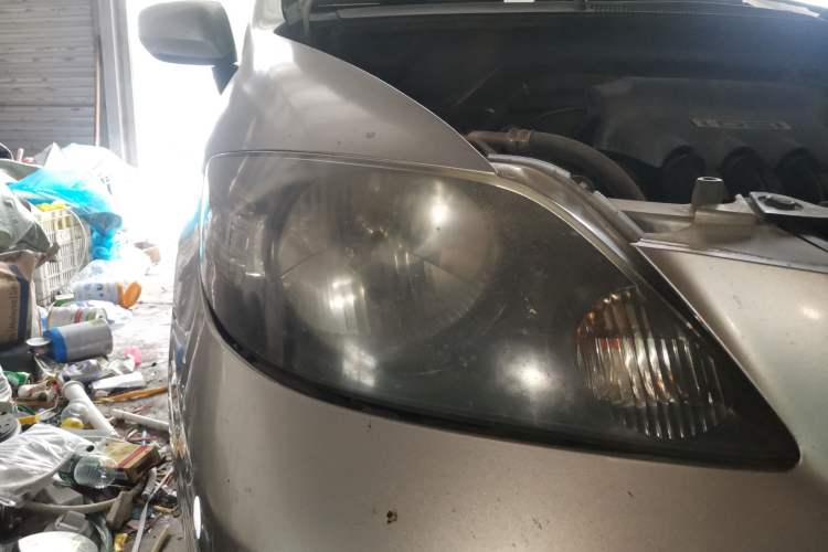 Used Everus S1 2012 1.3L Manual Comfort Edition Right Front Headlight