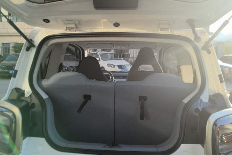 Used Bestune Pony 2024 170km Range Energizing Horse
