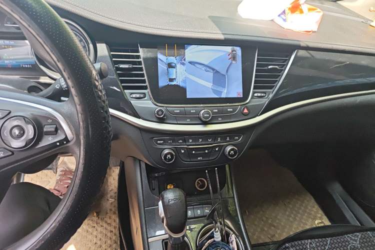 Used Buick Verano 2019 Sedan 20T Dual-Clutch Luxury Model