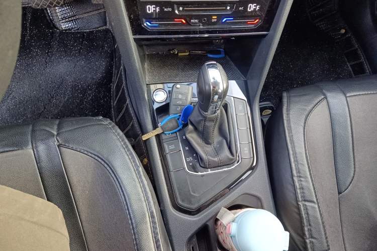 Used Volkswagen Tharu 2021 280TSI Two-Wheel Drive Comfort Edition
