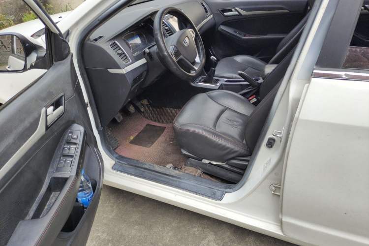 Used Geely Auto Vision 2017 1.5L Manual Happiness Edition Driver Seat