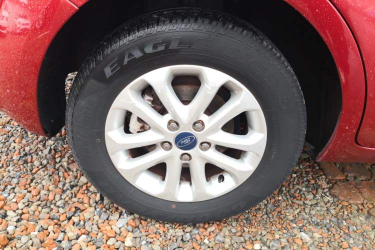 Used Ford Focus 2013 Hatchback Classic 1.8L Automatic Base Model