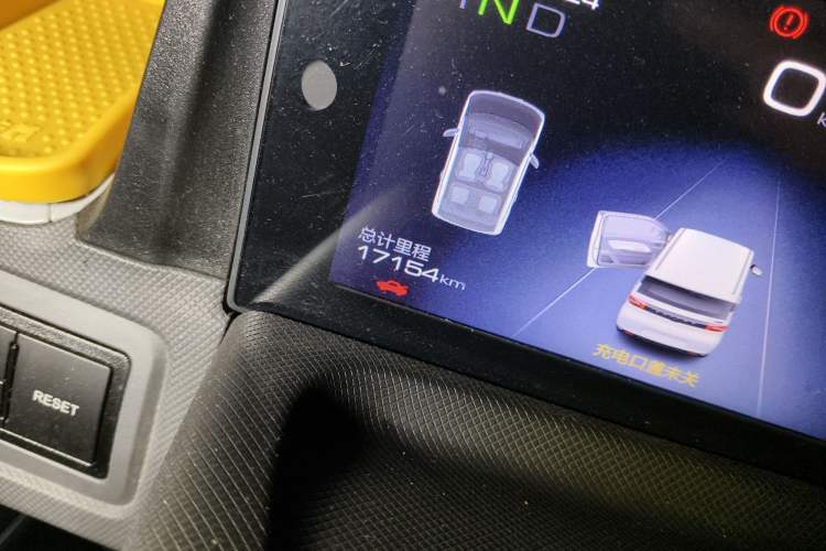 Used Wuling Hongguang MINIEV 2021 Macaron Fashion Model Lithium Iron Phosphate