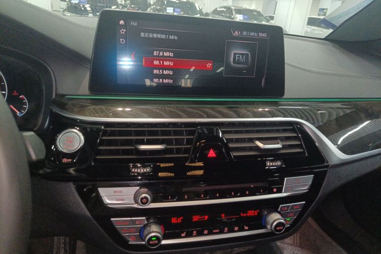 Used BMW 5 Series 2019 530Li Leading Model M Sport Package
