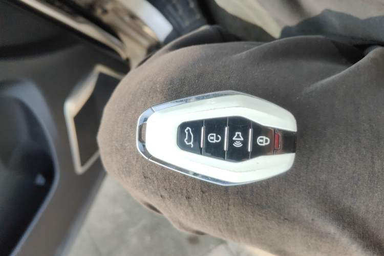 Used JETOUR X90 2019 1.6T DCT Smart Travel Version 7 Seats China VI Standard