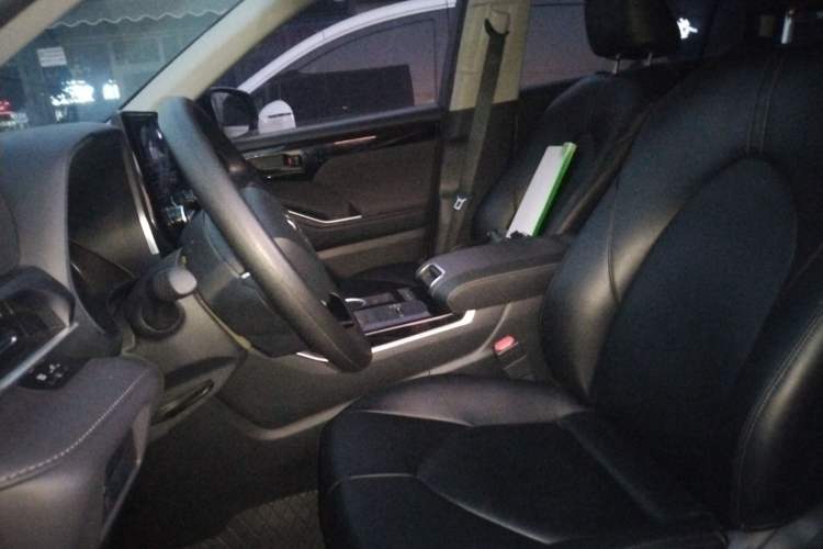 Used Toyota Highlander 2023 2.5L Smart Electric Hybrid Dual-Engine 4x4 Elite Edition 7 Seats