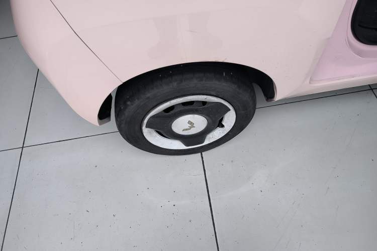 Used Wuling Hongguang MINIEV 2022 Macaron Premium Model – Lithium Iron Phosphate
