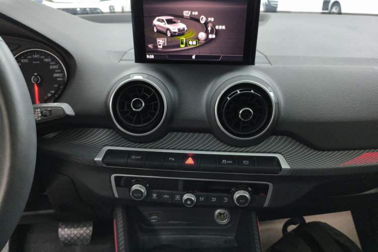 Used Audi Q2L 2021 35 TFSI Fashion Dynamic Model Audio And AC Panel