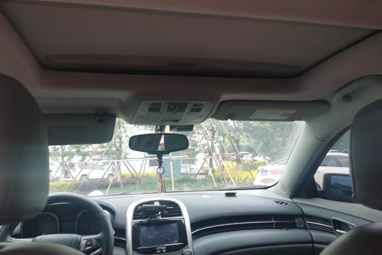 Used Chevrolet Malibu 2012 2.0L Automatic Luxury Edition Headliner