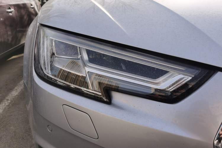 Used Audi A4L 2017 40 TFSI Fashion Model
