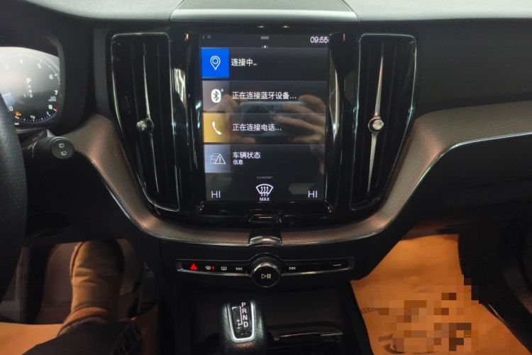 Used Volvo XC60 2019 T5 4x4 Smart & Dynamic Sport Edition China VI Standard