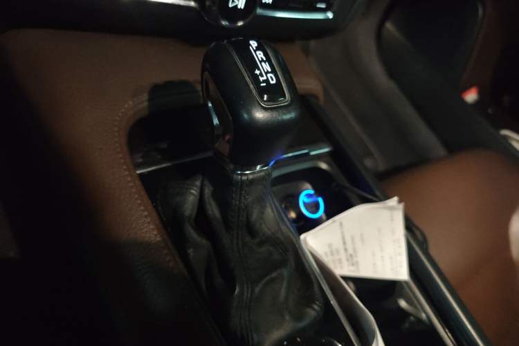 Used Volvo S90 2018 T4 Zhiyuan Edition
