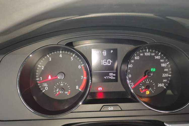 Used Volkswagen Lamando 2017 230TSI DSG Fashion Edition
