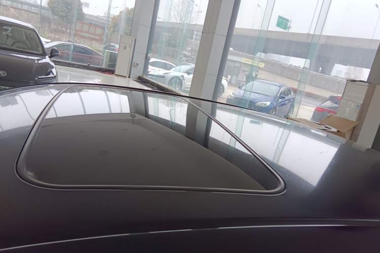 Used Toyota Camry 2013 200G Classic Luxury Edition Roof