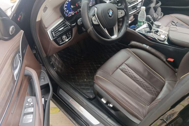 Used BMW 5 Series 2020 530Li Leading Edition Luxury Package Driver Seat