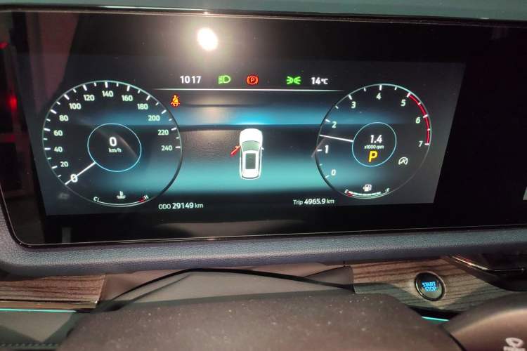 Used Ford Equator Sport 2023 EcoBoost 170 Premier Edition
