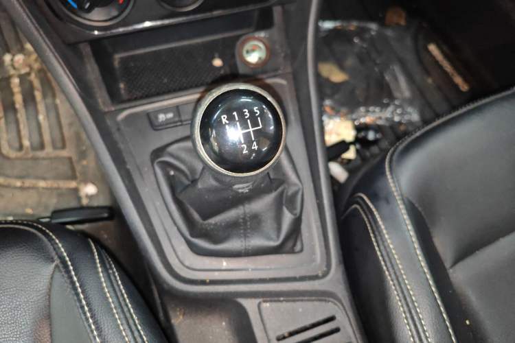 Used Volkswagen Lavida 2017 1.6L Manual Fashion Edition