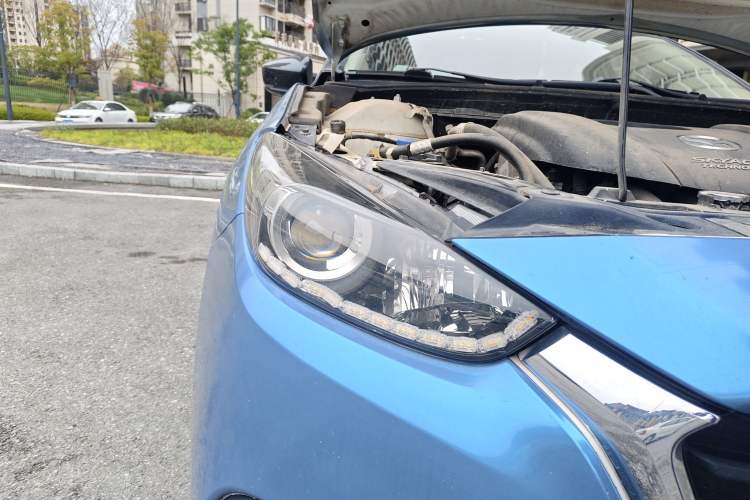 Used Mazda Mazda 3 Axela 2017 Hatchback 1.5L Automatic Comfort Model Emission Standard China V