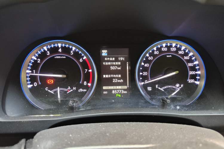 Used Toyota Highlander 2018 2.0T Four-Wheel Drive Prestige Version 7 Seats China VI Standard Instrument Cluster