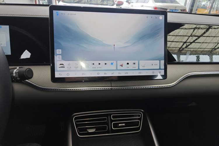 Used BYD Song Pro New Energy 2025 2nd Generation Intelligent Driving Version DM-i 75KM Leading Edition