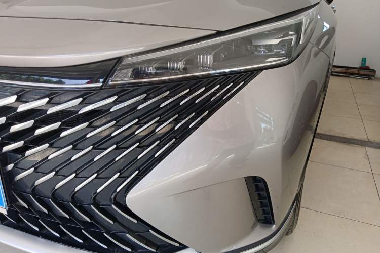 Used Roewe RX5 2023 1.5T Luxury Sliding-Screen Version