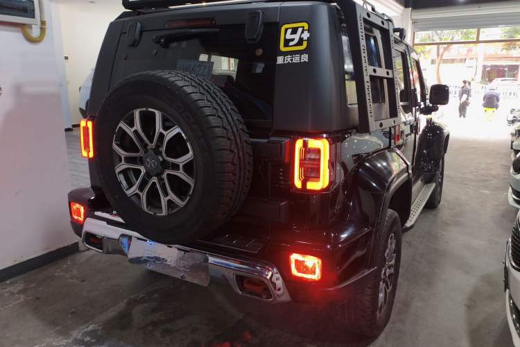 Used BAIC Off-Road BJ40 2018 PLUS 2.3T Automatic Four-Wheel Drive Flagship Version China V Emission Standard Rear Right 45 Deg