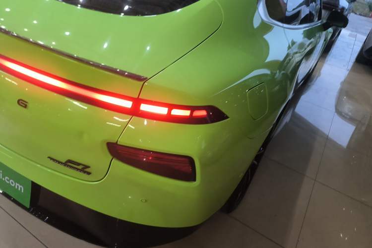 Used XPeng P7 2020 670N Right Rear Taillight