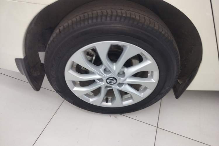 Used Nissan Sylphy 2024 Classic 1.6XE CVT Comfort Edition Exterior 5