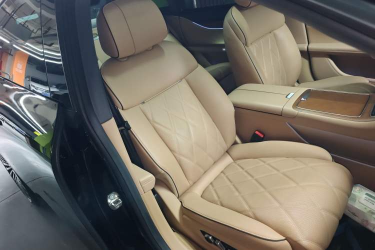 Used Hima Stelato S9 2024 All-Electric Ultra Four-Wheel-Drive Flagship Edition Right Front Seat