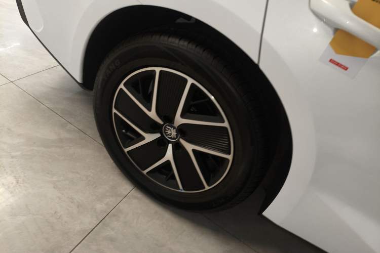 Used BYD Qin L 2025 DM-i Smart Drive 80KM Superior Model