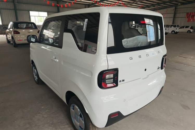 Used Geely Galaxy Panda 2024 Panda Mini 200km Endurance Bear Rear Left 45 Deg