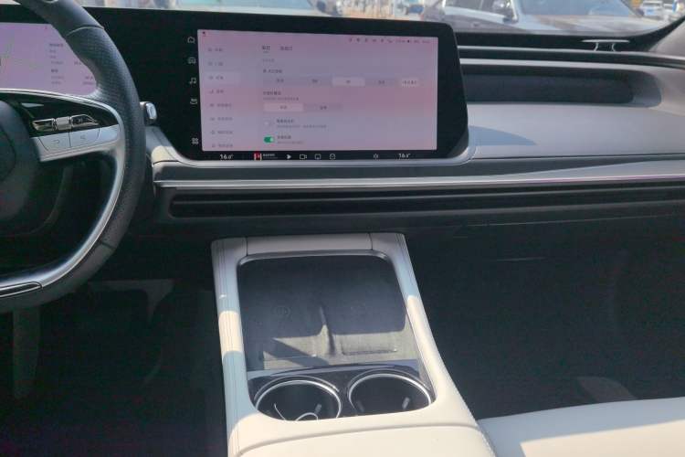 Used XPeng P7 2023 P7i 702 Pro