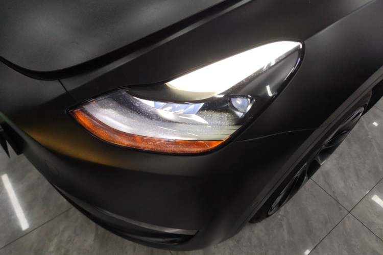 Used Tesla Model Y 2021 Long-Range All-Wheel-Drive Version Left Front Headlight