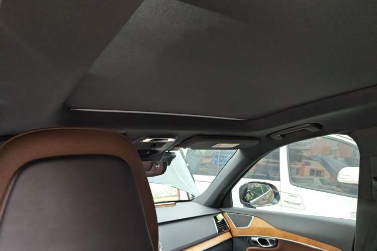 Used Volvo XC90 2021 B6 Zhiyi Luxury Edition 7-Seater Headliner