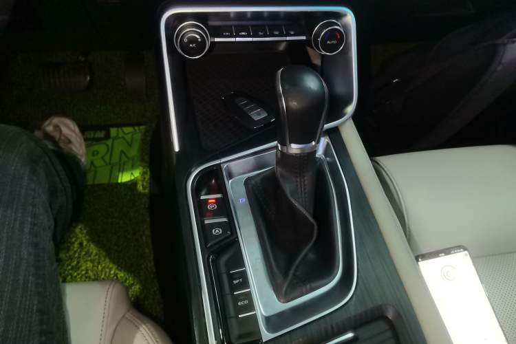 Used Geely Auto Binray 2019 200T DCT Binzhi Edition Gear Lever